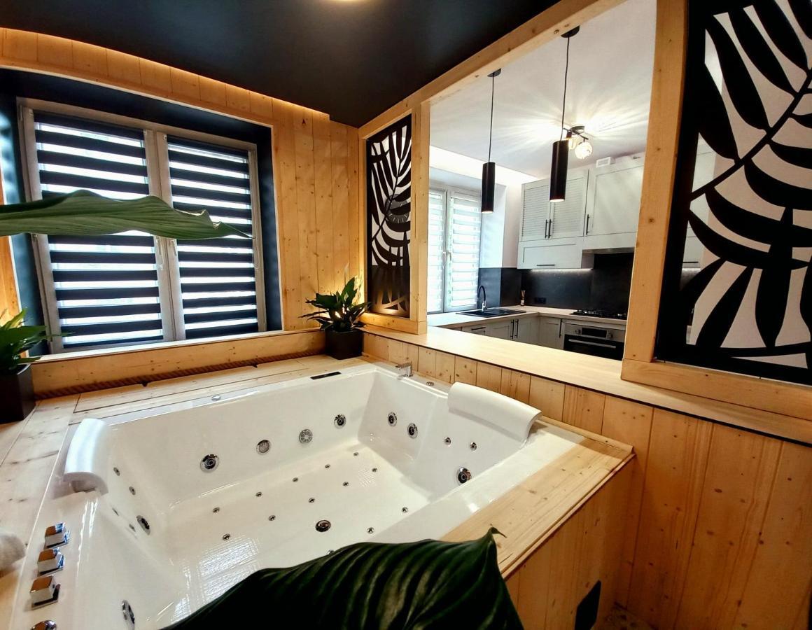 Vip Apartament Malmeda Jacuzzi بياليستوك المظهر الخارجي الصورة